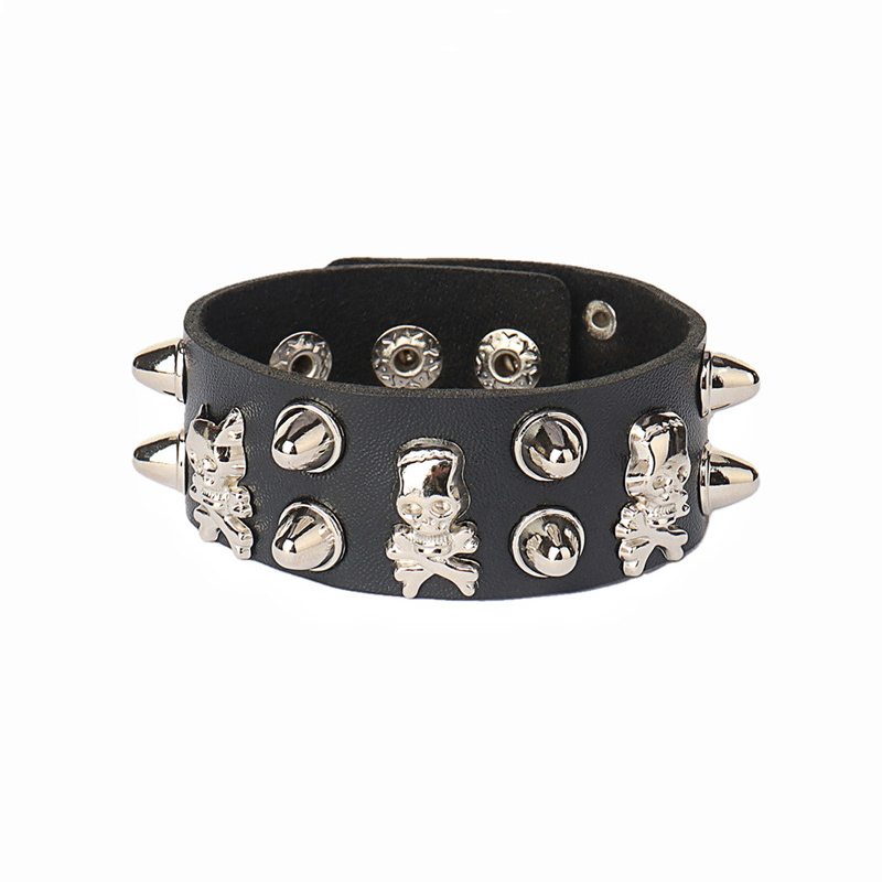 Punk -Manschette Personalisiertes Armreifen Armband